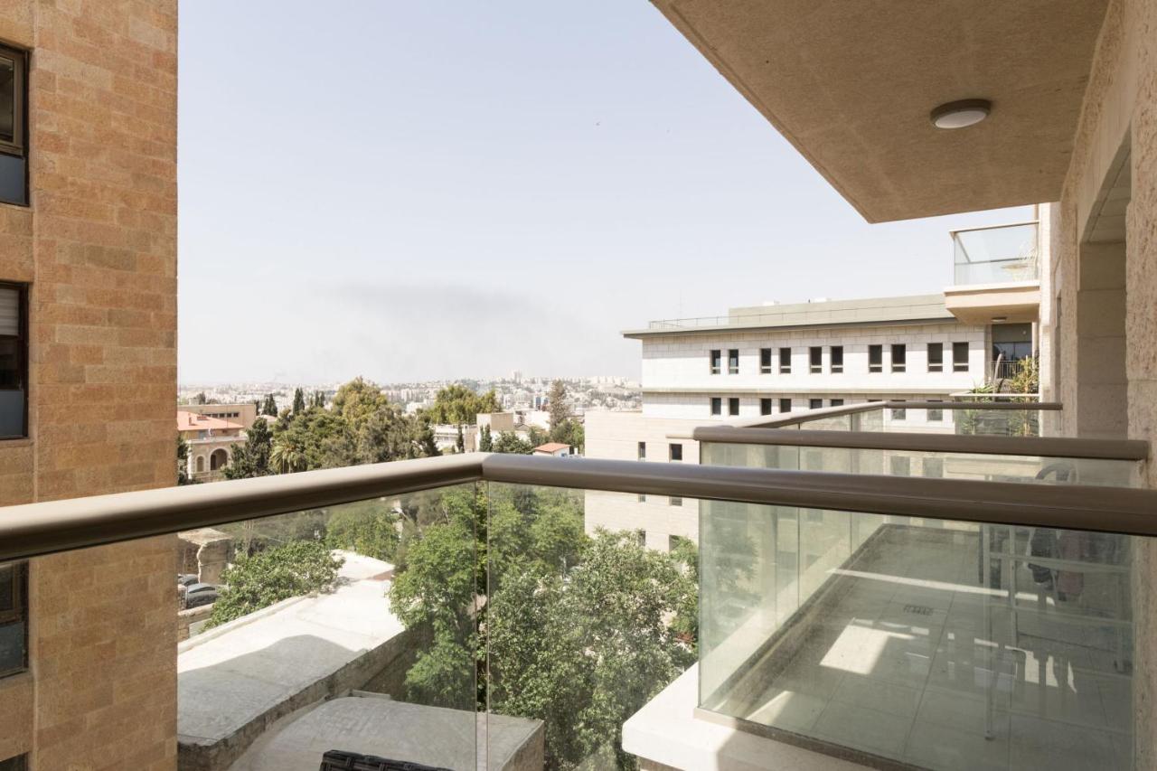 The Haneviim Court - Isrentals Jerusalem Exterior foto